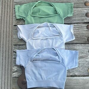Set of 3 gorgeous ribbed crop tops - ladies small